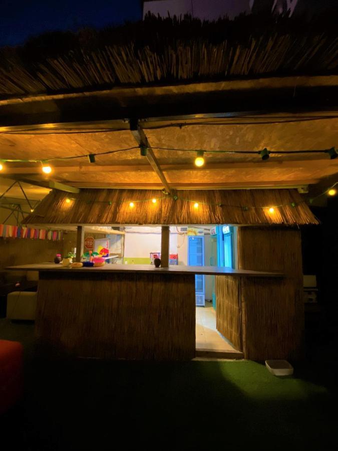 Cactus Costinesti Camin Studentesc pentru Elevi si Studenti Hostel Exterior foto