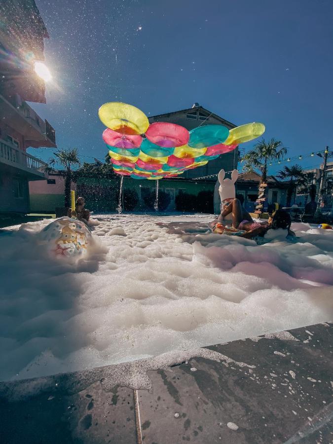 Cactus Costinesti Camin Studentesc pentru Elevi si Studenti Hostel Exterior foto